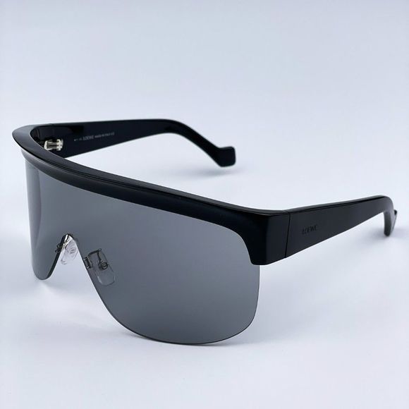 Loewe Black Shield Sunglasses with Gray Gradient Lenses main image 6